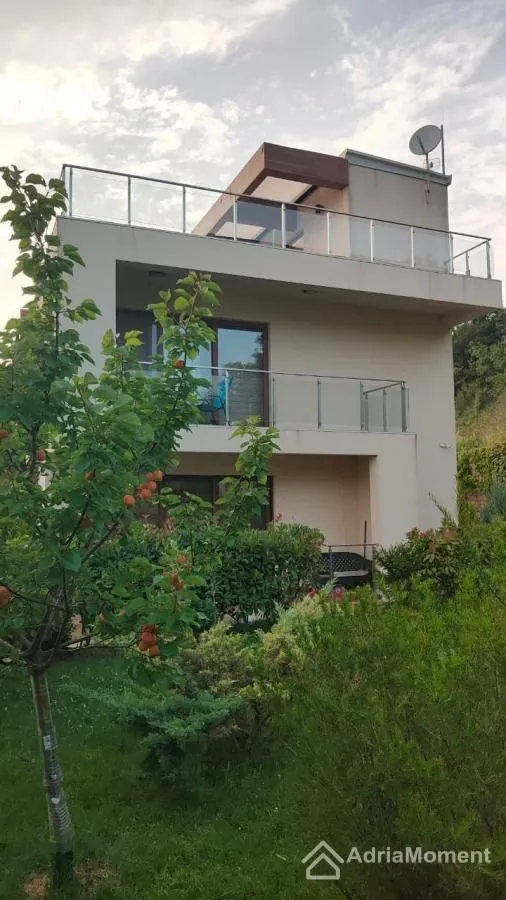 Sale, house, 254m², Dobre Vode, Bar