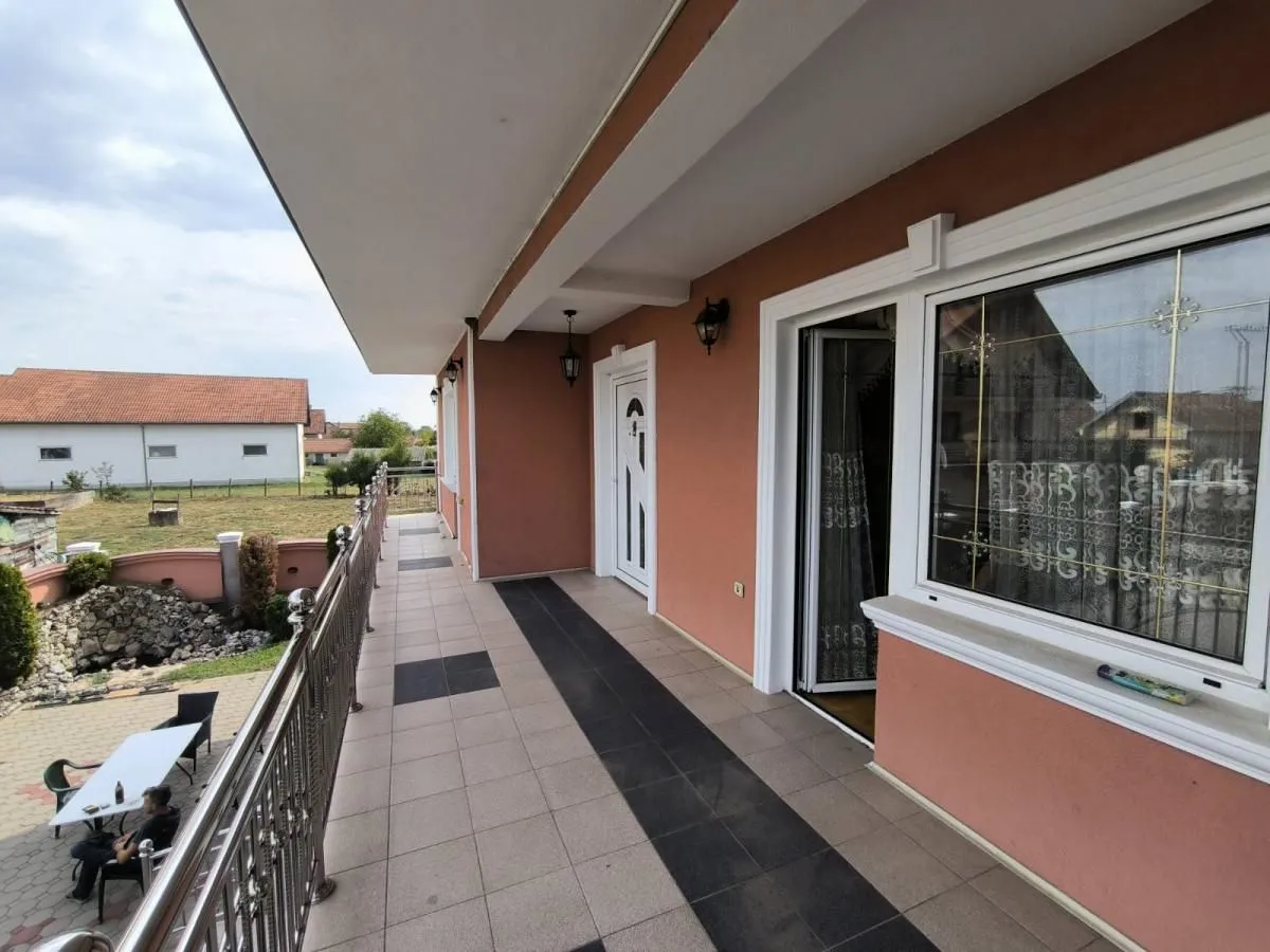 Prodaja, kuća, 330m², Supska, Ćuprija