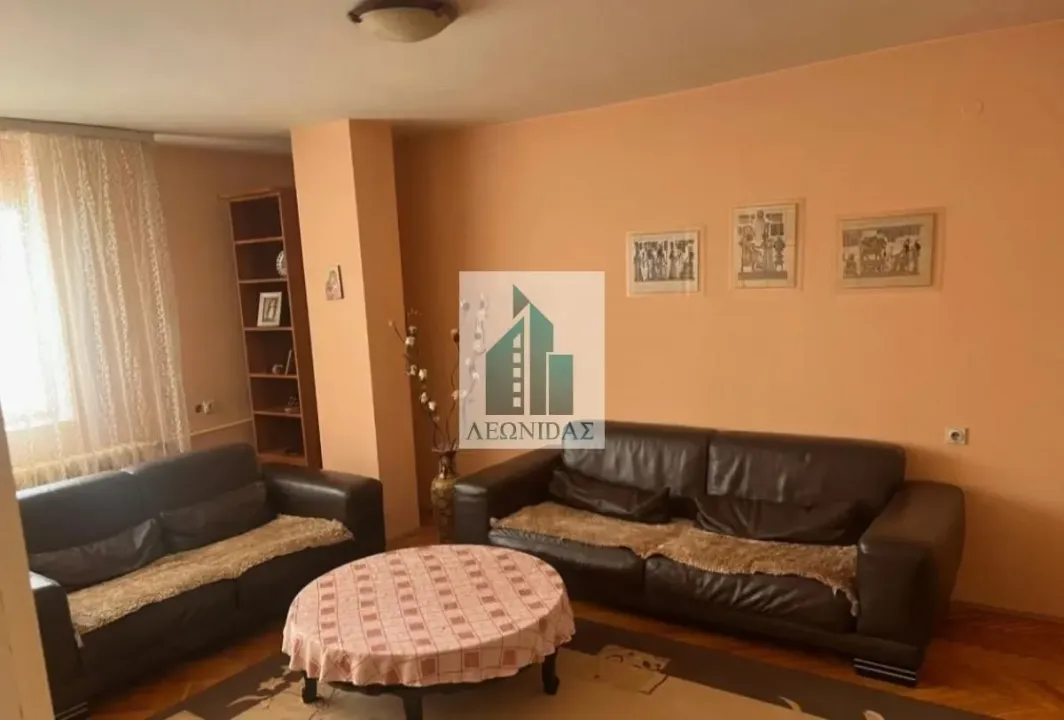 Izdavanje, trosoban stan, 80m², Medijana, Niš