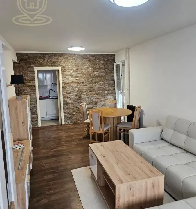 Sale, three bedroom apartment, 70m², Medijana, Niš