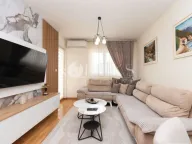 Izdavanje, dvosoban stan, 56m², City Kej, Podgorica - image 1