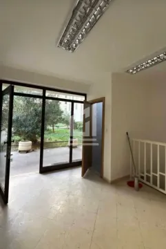 Poslovni prostor in Lepa Kata