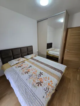 Rent, one bedroom apartment, 42m², Pobrežje, Podgorica - image 2