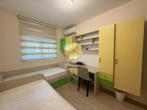 Izdavanje, dvosoban stan, 75m², City Kvart, Podgorica - image 19