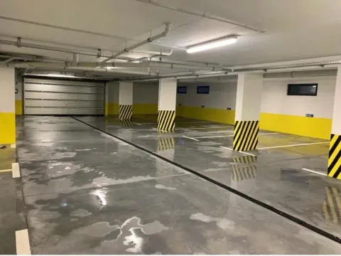 Prodaja, dvosoban stan, 74m², Blok 6, Podgorica - image 2