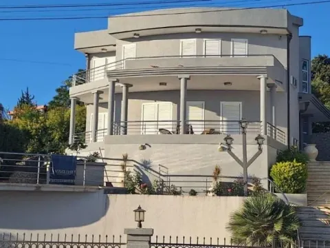 Sale, house, 180m², Bar, Crna Gora