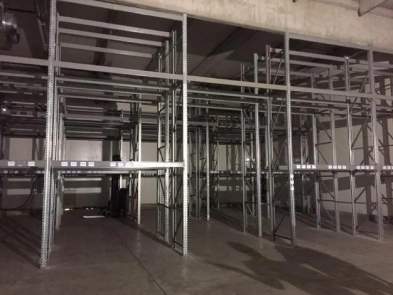Rent, office space, 330m², Šimanovci, Pećinci