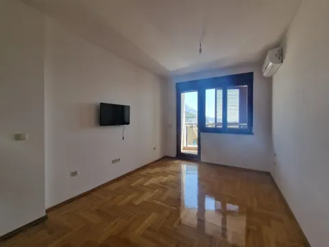Sale, two bedroom apartment, 120m², Bečići, Budva - image 20