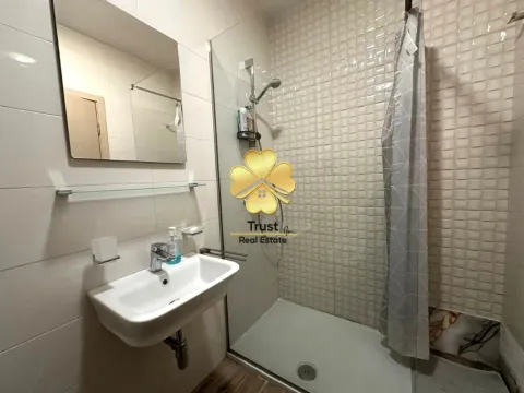 Izdavanje, jednosoban stan, 45m², City Kvart, Podgorica - image 11