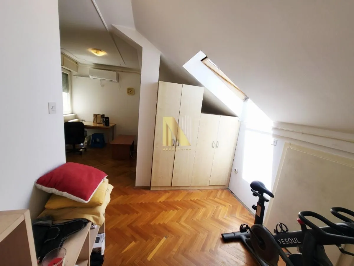 Prodaja, jednosoban stan, 29m², Centar, Novi Sad