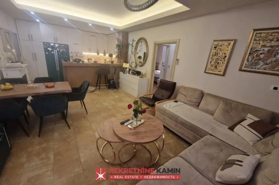 Prodaja, dvosoban stan, 82m², Rozino, Budva