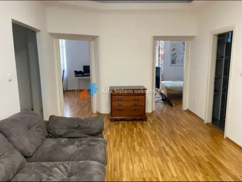 Izdavanje, trosoban stan, 80m², Vračar Hram, Vračar Sve Podlokacije - image 6