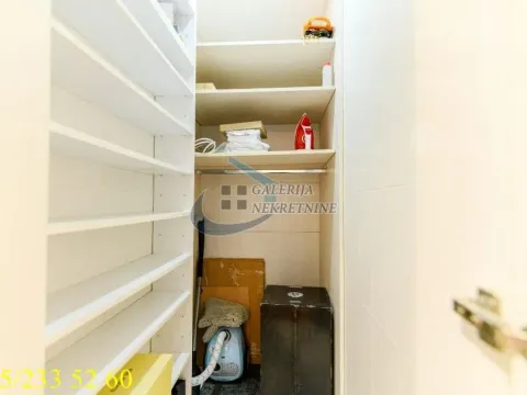 Prodaja, četvorosoban stan, 97m², Vračar Hram, Vračar Sve Podlokacije - image 17