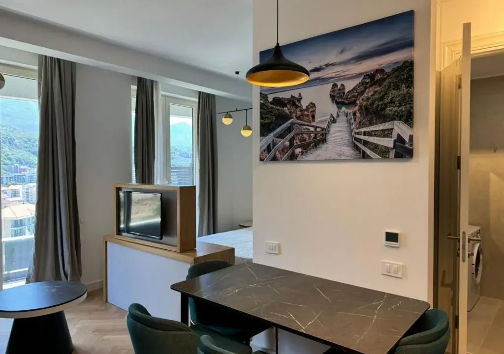 Sale, studio apartment, 37m², Bečići, Budva