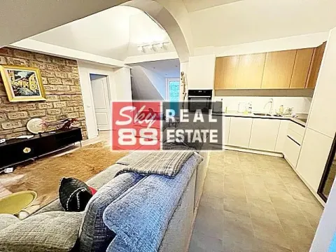 Prodaja, trosoban stan, 76m², Kalenić Pijaca, Vračar Sve Podlokacije - image 8