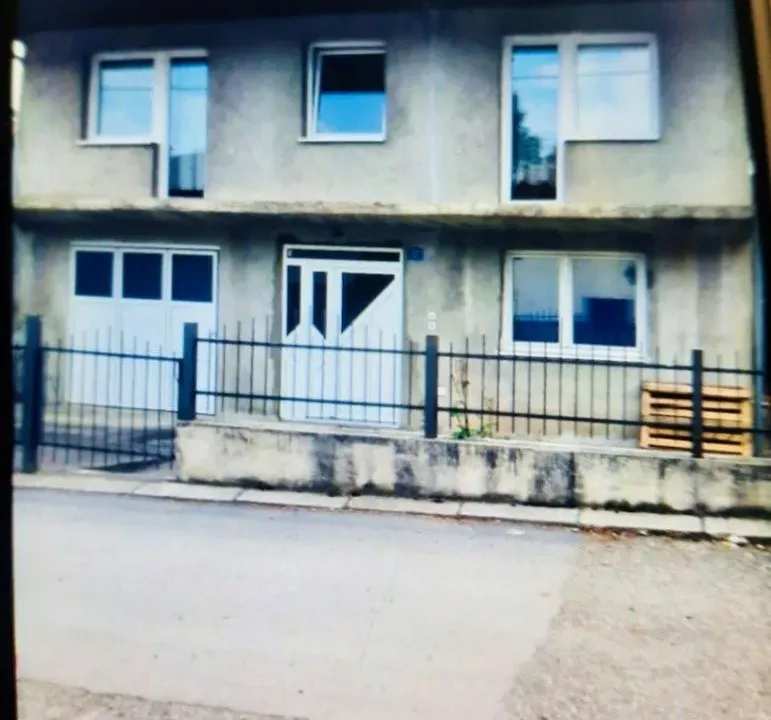 Prodaja, kuća, 200m², Novo naselje, Berane