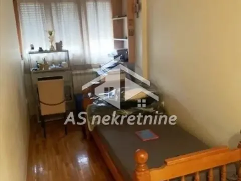 Izdavanje, četvorosoban stan, 100m², Novi Beograd Blok 37, Novi Beograd Sve Podlokacije - image 9