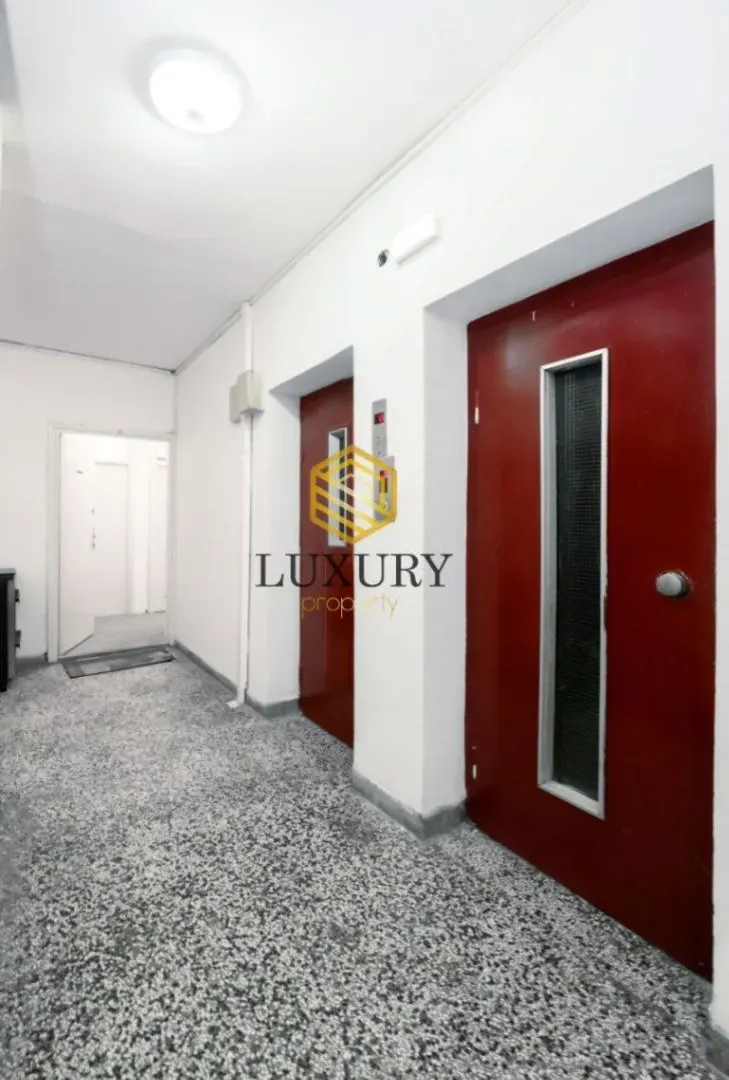 Prodaja, stan, 68m², Gintaš, Podgorica