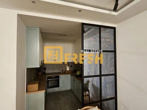 Izdavanje, trosoban stan, 97m², Krivi Most, Podgorica - image 3