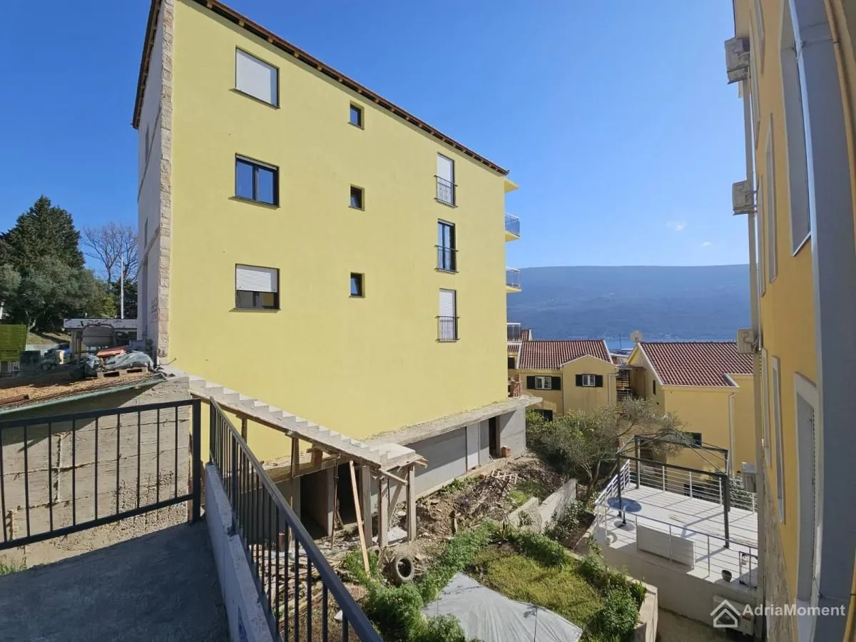 Prodaja, jednosoban stan, 45m², Kumbor, Herceg Novi