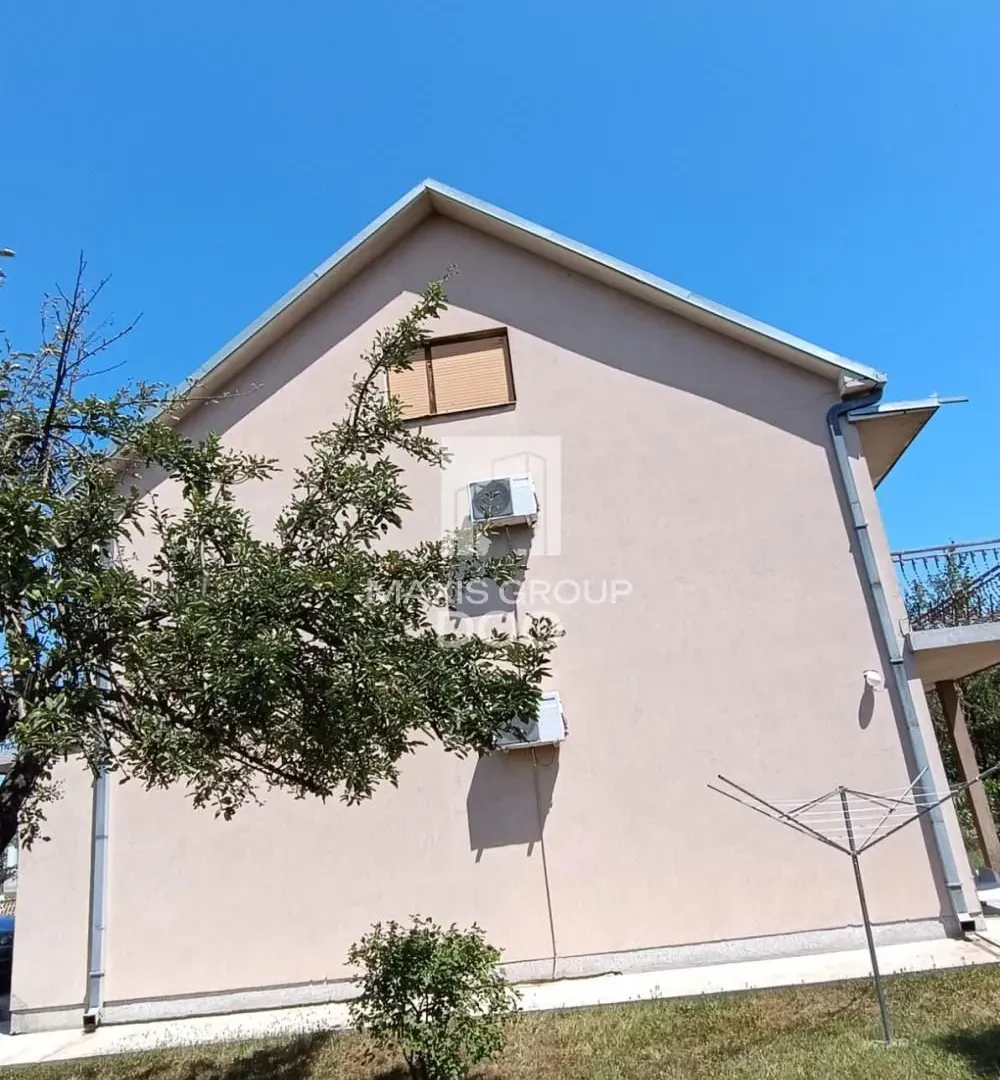 Prodaja, stan, 297m², Kragujevac, Srbija