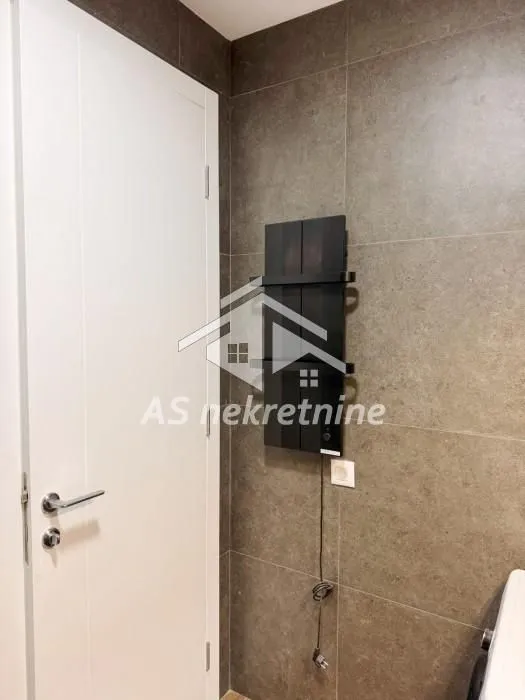 Izdavanje, stan, 33m², Lekino Brdo, Voždovac Sve Podlokacije