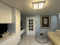 Izdavanje, jednosoban stan, 60m², Centar, Tivat - image 3