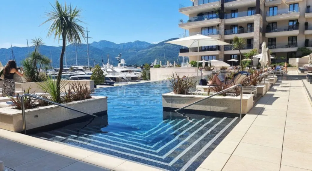 Prodaja, jednosoban stan, 74m², Porto Montenegro, Tivat