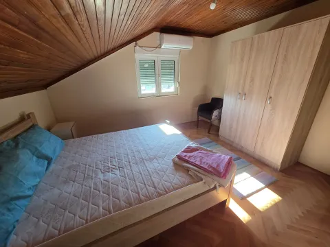 Rent, one bedroom apartment, 45m², Zabjelo, Podgorica - image 11