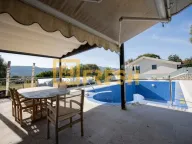 Izdavanje, kuća, 380m², Mareza, Podgorica - image 31