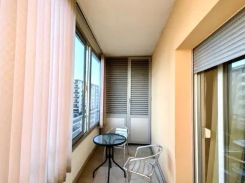 Izdavanje, garsonjera, 36m², City Kvart, Podgorica - image 8