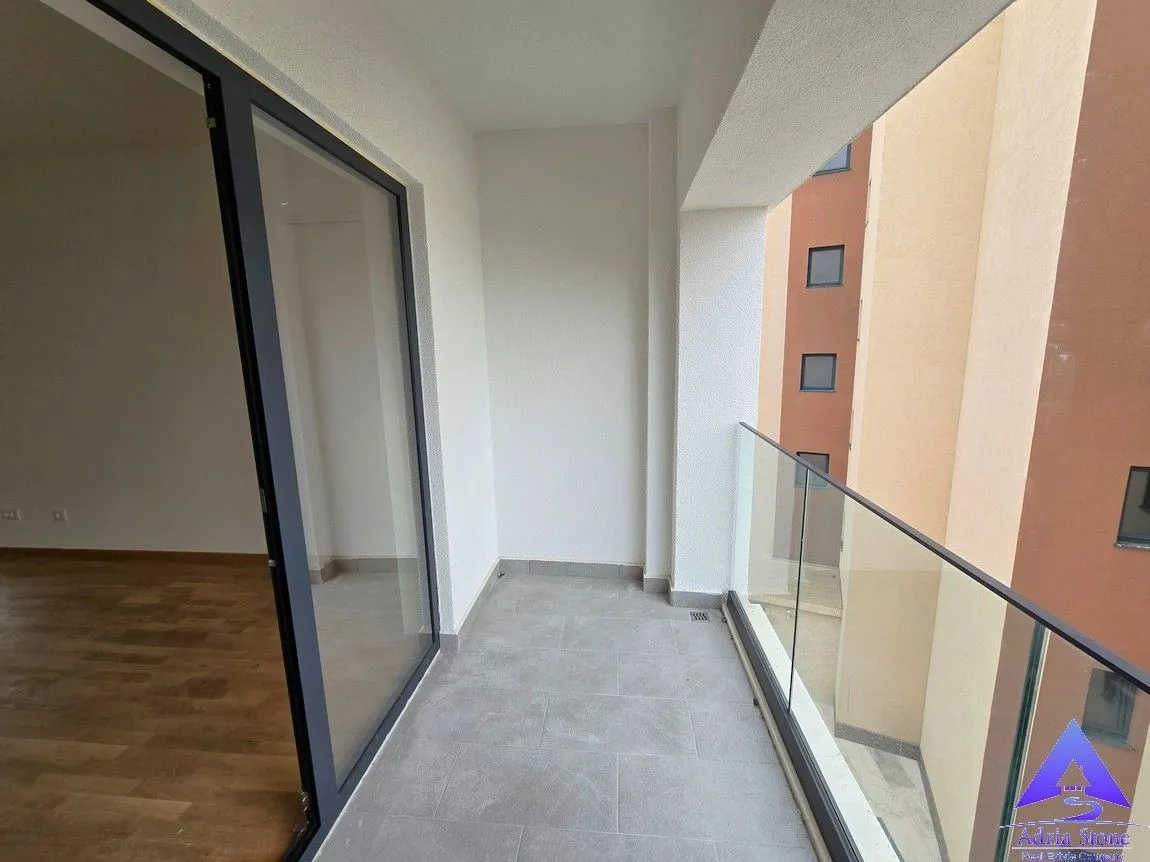 Sale, two bedroom apartment, 64m², Bečići, Budva