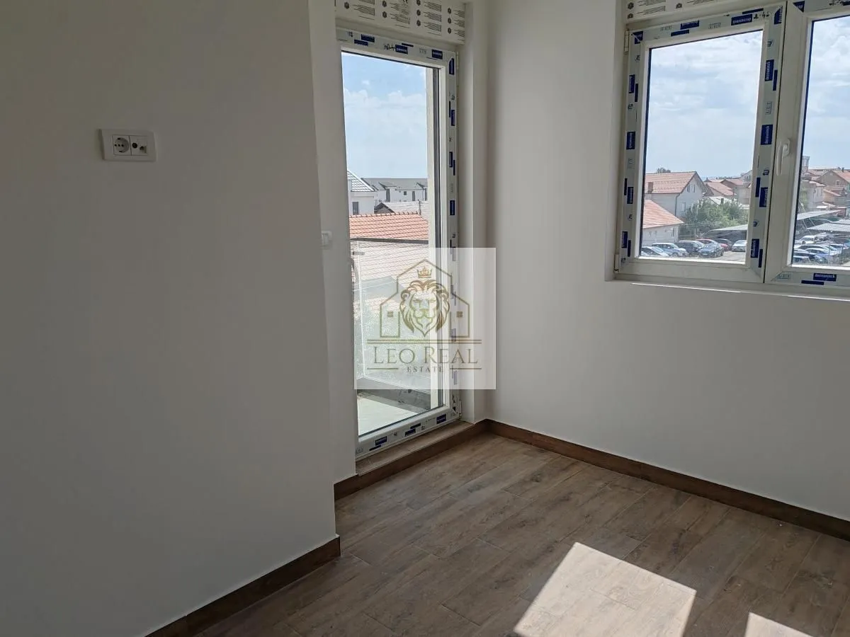 Sale, three bedroom apartment, 62m², Surčin, Beograd