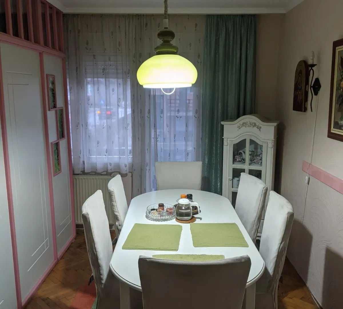 Prodaja, kuća, 274m², Tavrića obori, Jagodina