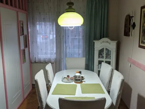 Prodaja, kuća, 274m², Tavrića obori, Jagodina - image 10