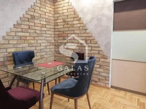 Izdavanje, trosoban stan, 85m², Savski Venac, Beograd - image 6