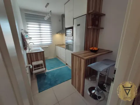 Izdavanje, trosoban stan, 72m², Bulbulder, Zvezdara Sve Podlokacije - image 6