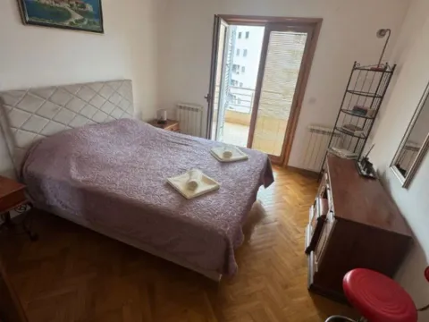 Izdavanje, jednosoban stan, 57m², Rozino, Budva - image 11