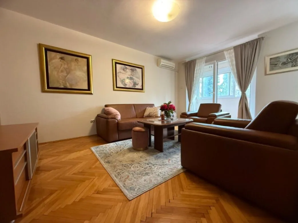 Prodaja, jednosoban stan, 63m², Preko Morače, Podgorica