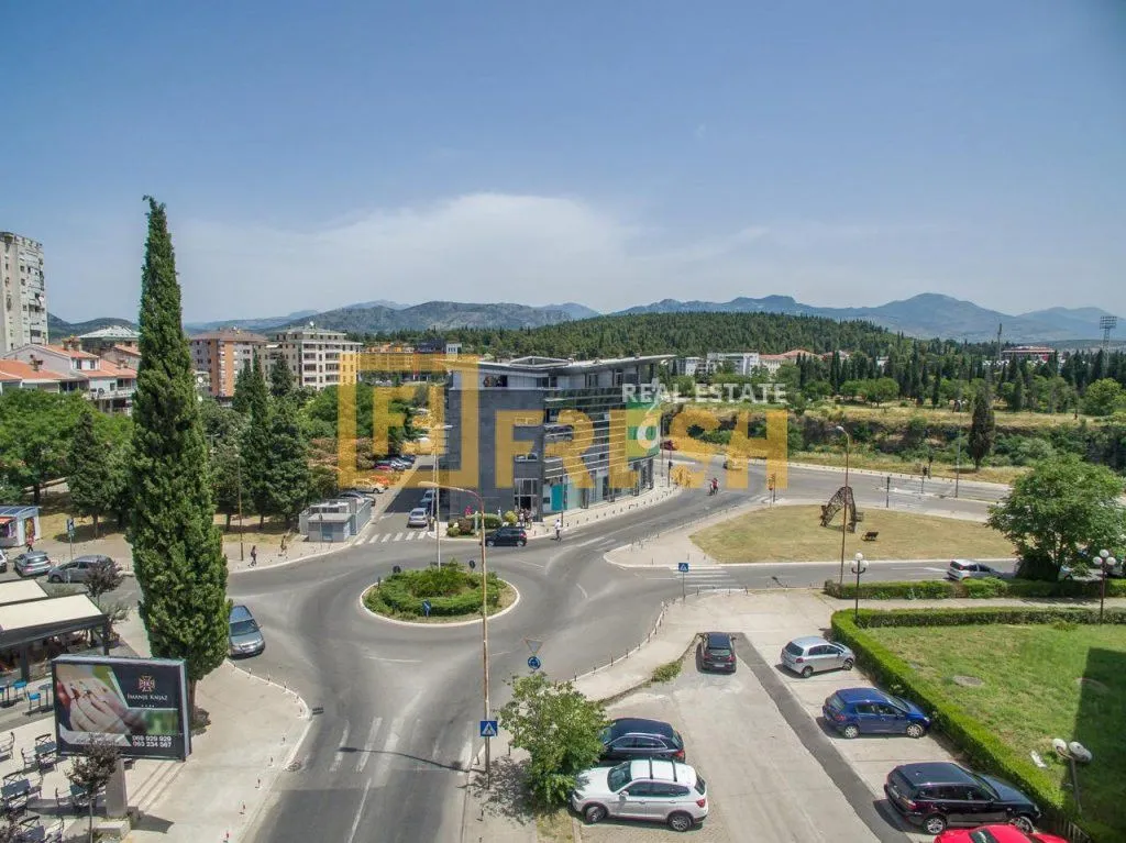 Rent, office space, 130m², Preko Morače, Podgorica