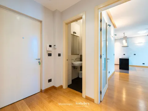 Prodaja, dvosoban stan, 88m², Kod Capital Plaze, Podgorica - image 7