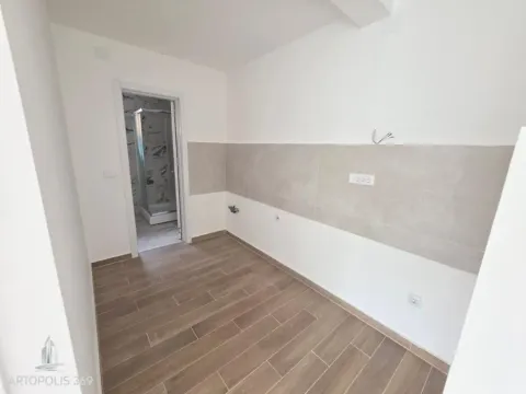 Sale, three bedroom apartment, 52m², Bogoslovija, Palilula Sve Podlokacije - image 4