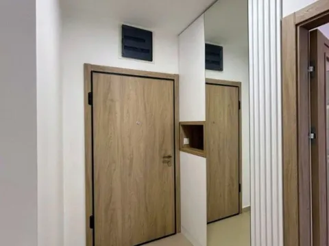 Izdavanje, dvosoban stan, 70m², Master Kvart, Podgorica - image 9