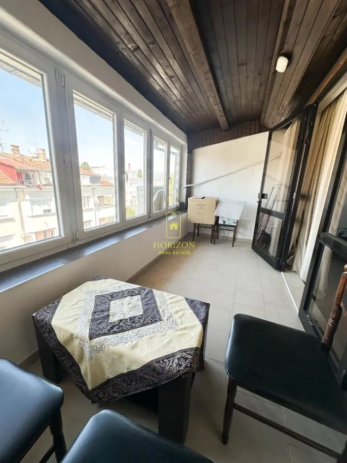 Prodaja, dvosoban stan, 75m², Centar, Podgorica