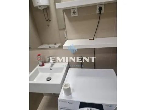 Izdavanje, dvosoban stan, 52m², Slavija, Vračar Sve Podlokacije - image 10