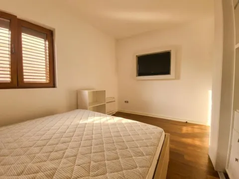 Rent, two bedroom apartment, 80m², Kamenovo, Budva - image 11