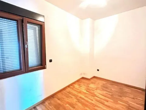 Prodaja, poslovni prostor, 540m², Centar, Podgorica - image 18