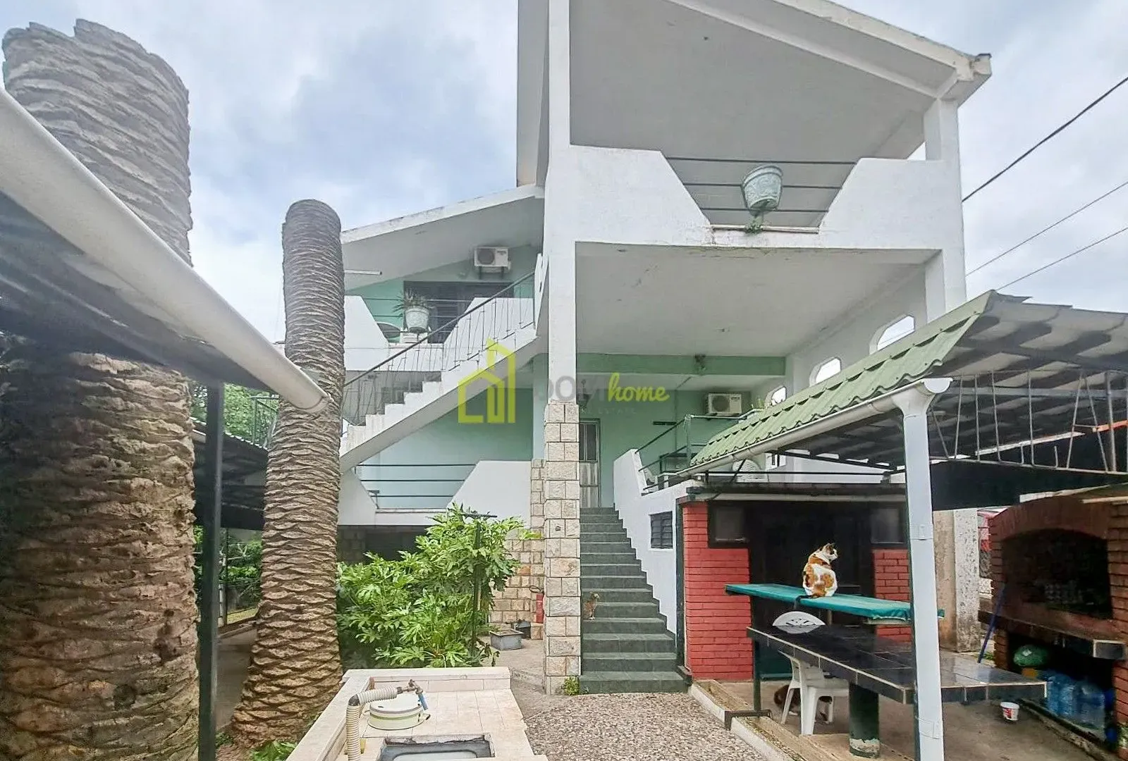 Prodaja, kuća, 205m², Sutomore, Bar