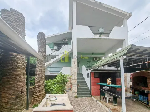 Prodaja, kuća, 205m², Sutomore, Bar - image 2