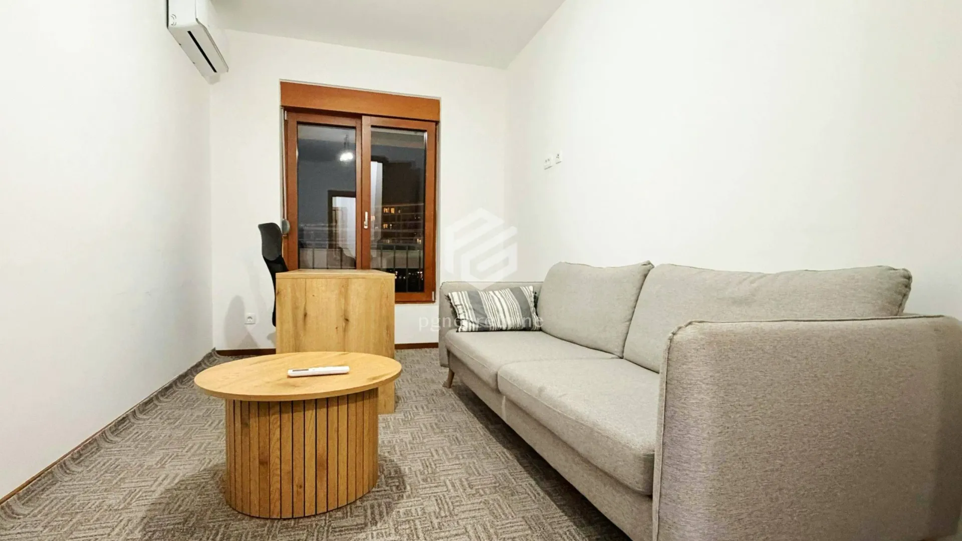 Rent, two bedroom apartment, 70m², Master Kvart, Podgorica